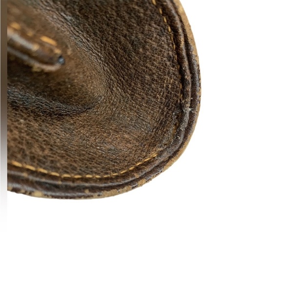 AUTHENTIC LARGE GUCCI CLUTCH WITH CHAIN STRAP - Picture 13 of 16